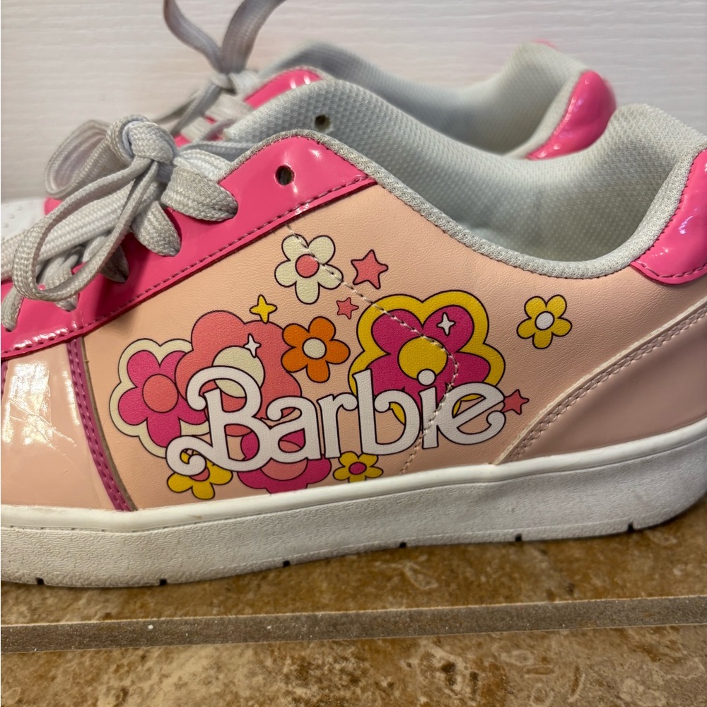 Barbie Women’s Sneakers - Pink & White Floral Print Size 11 - Picture 2 of 13